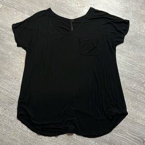 Black short sleeve